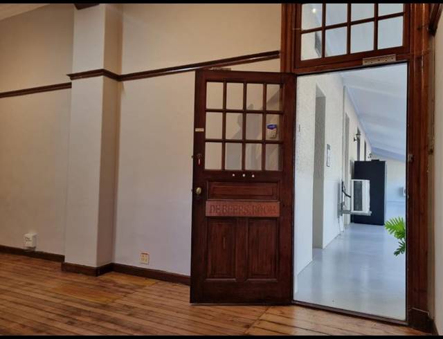 OFFICE PROPERTY TO RENT IN PAARDEVLEI